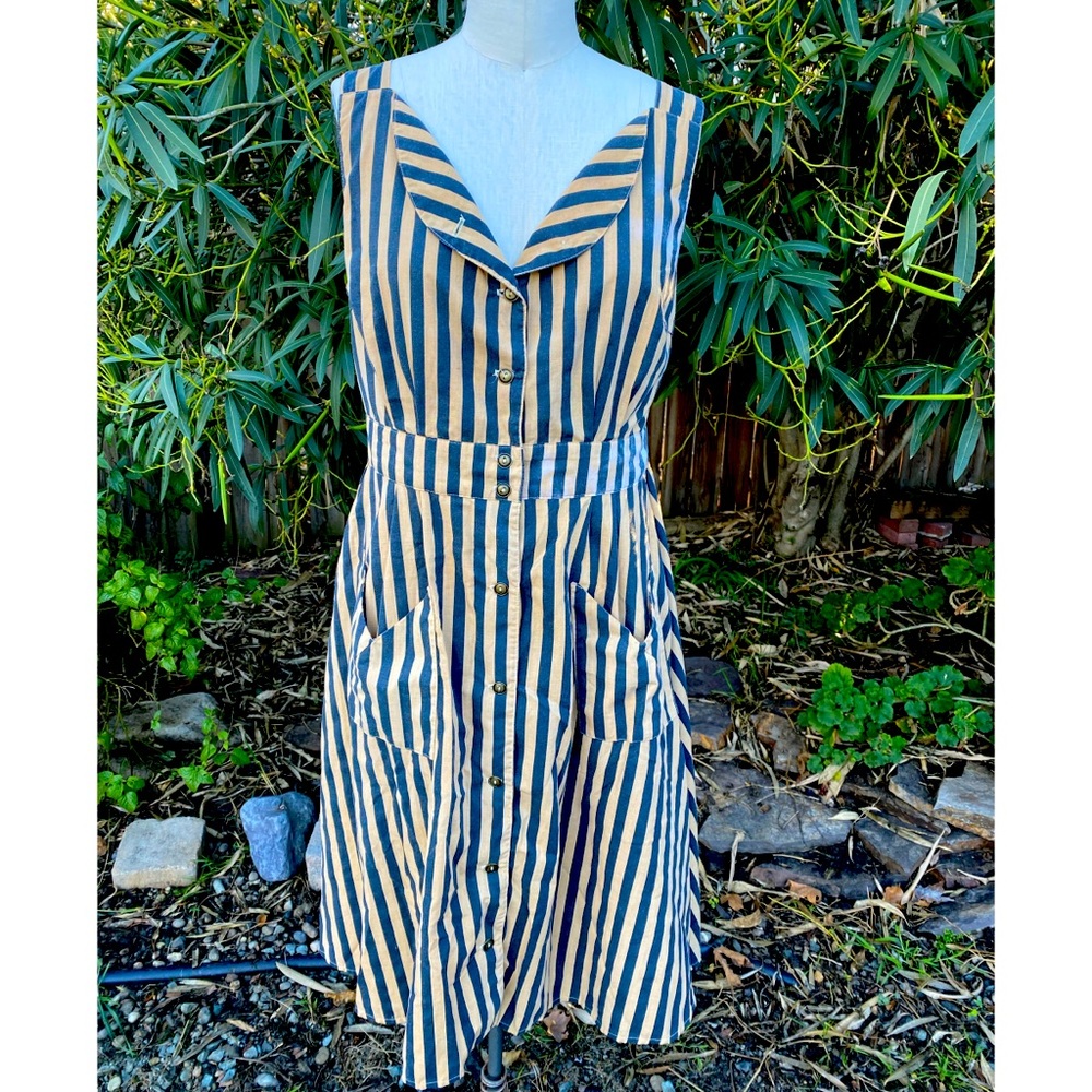 Field Day Wearables Sheet Dress Made In Oakland XL
